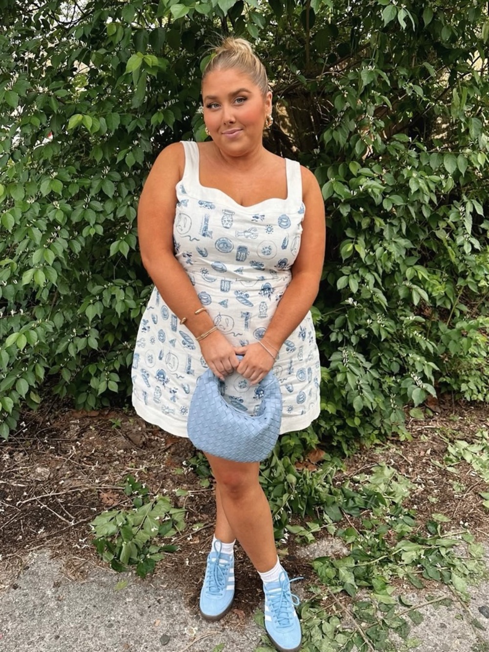 Abercrombie & Fitch White Dress with Blue Print